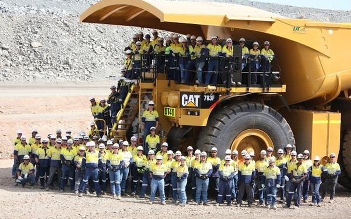Conduite d’engins miniers sur site